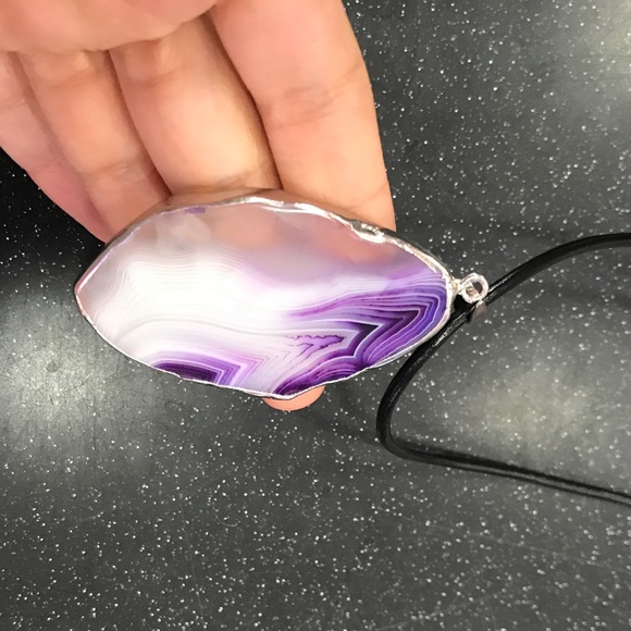 Nickels- Amethyst - Picture 2 of 3